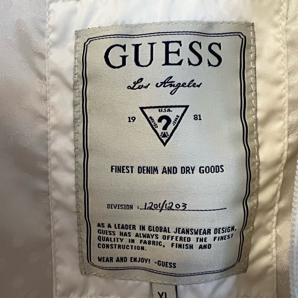 Guess Jacket - Picture 9 of 11